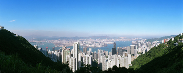 山下城市建筑景觀圖片