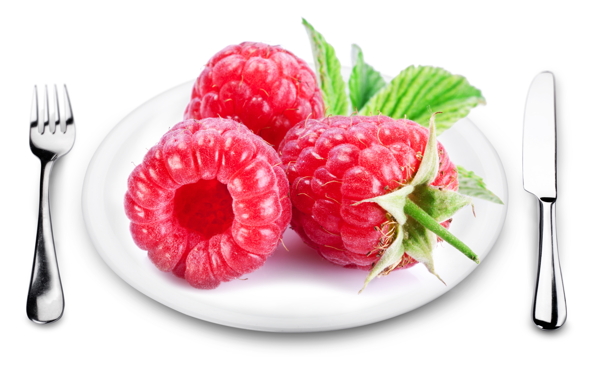 盤子內(nèi)的紅莓圖片