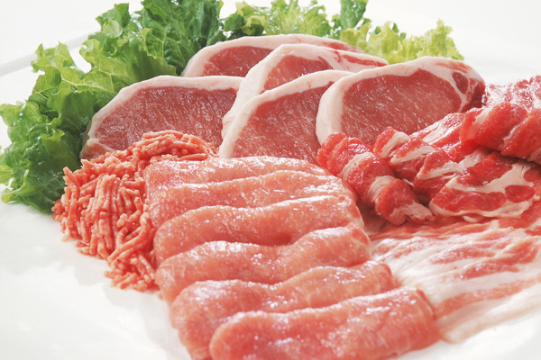 生肉與蔬菜圖片