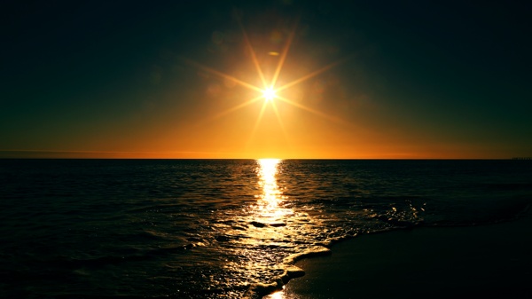 唯美海上夕阳美景图片