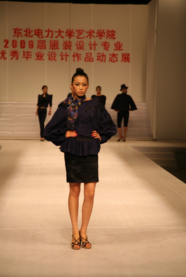 服裝模特圖片