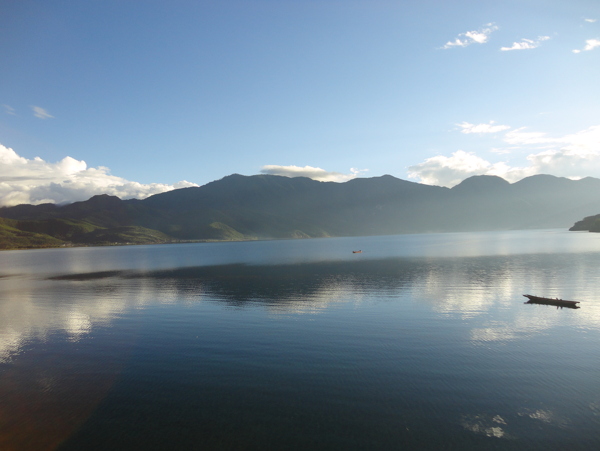 瀘沽湖圖片
