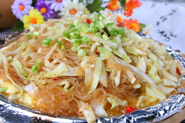 鐵板粉絲包菜圖片