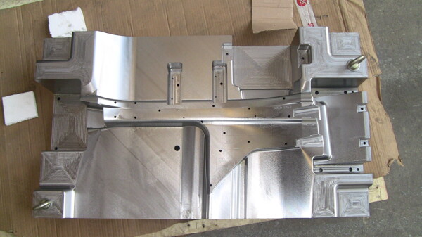 下載模具型腔