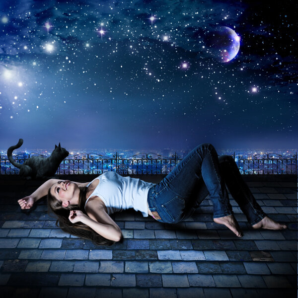 夢(mèng)幻星空與性感美女圖片