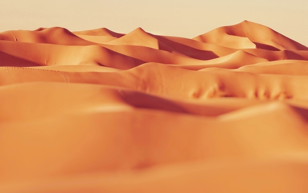 美丽的沙漠景观摄影