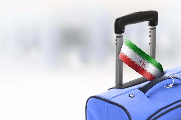 旅行箱上的伊朗国旗标签图片