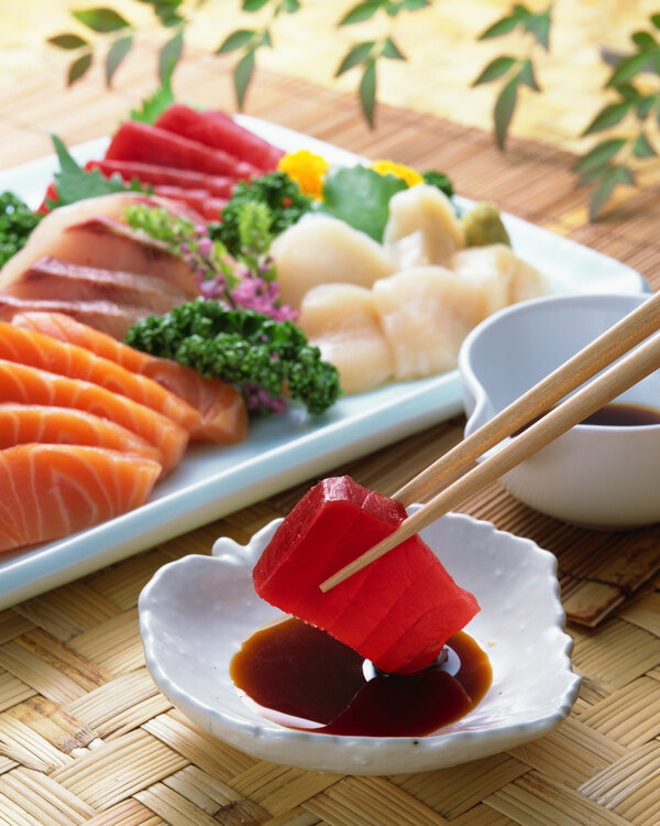 日本料理生鱼片高清摄影图片