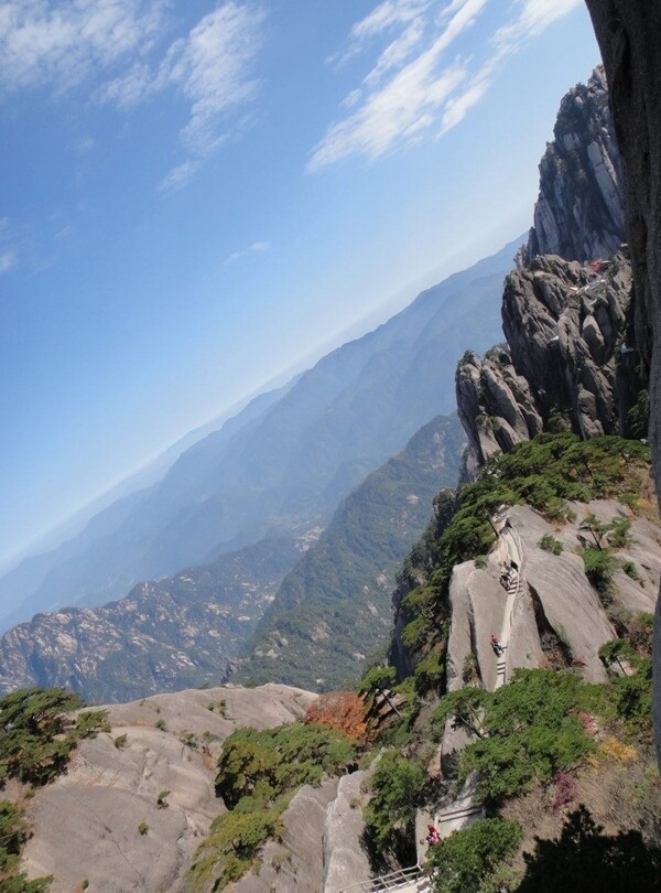 登山的人圖片