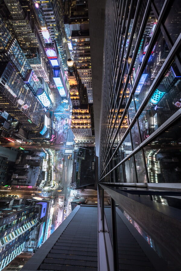 高清繁华城市夜景图片