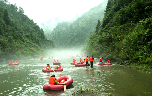 龍泉河漂流圖片