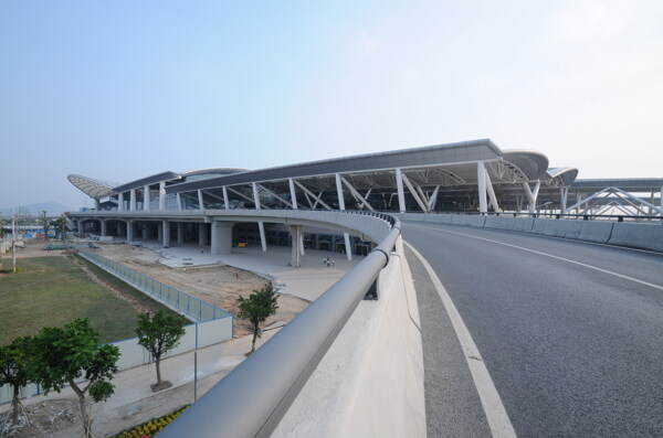 广州南站火车站外景图片