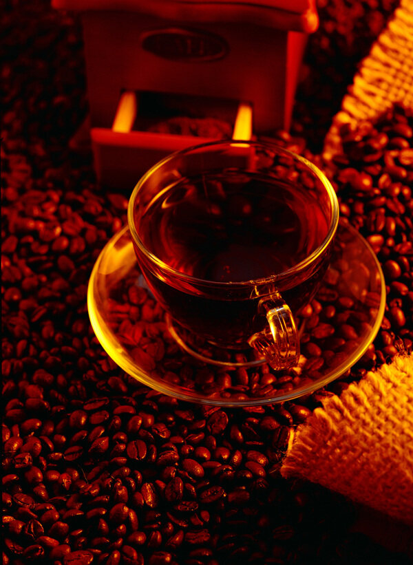 咖啡豆托盘咖啡图片