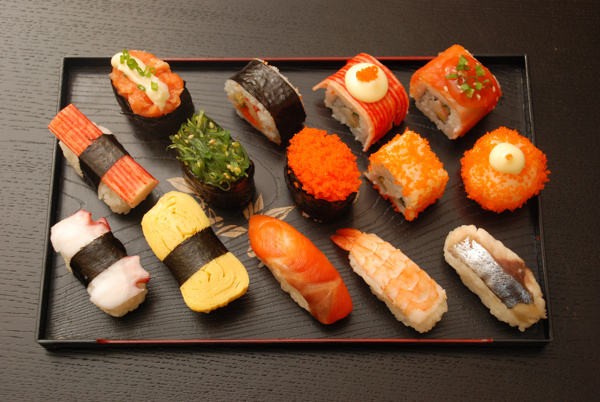 海鲜寿司美味图片