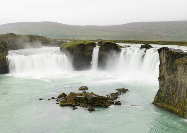 冰岛上帝瀑布瀑布
