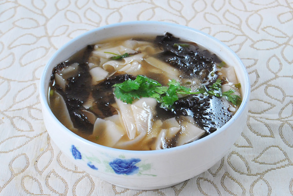 酸湯面葉圖片