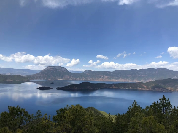 麗江瀘沽湖