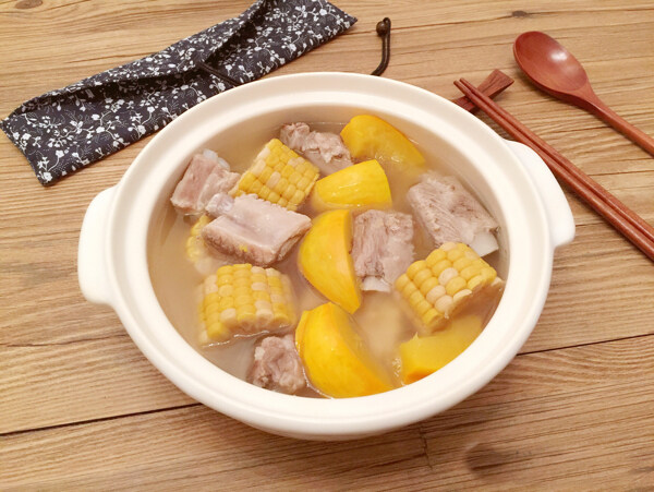 玉米排骨湯