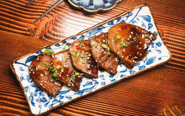 美食日本料理文化厚烤牛舌图片