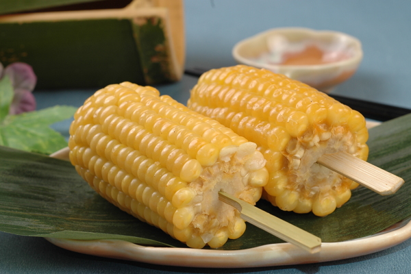 日本料理奶香玉米棒
