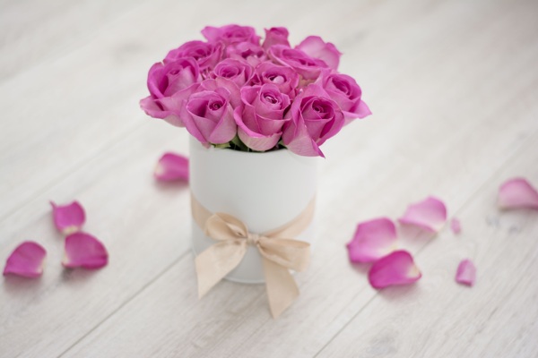 玫瑰粉色花束花朵花瓣