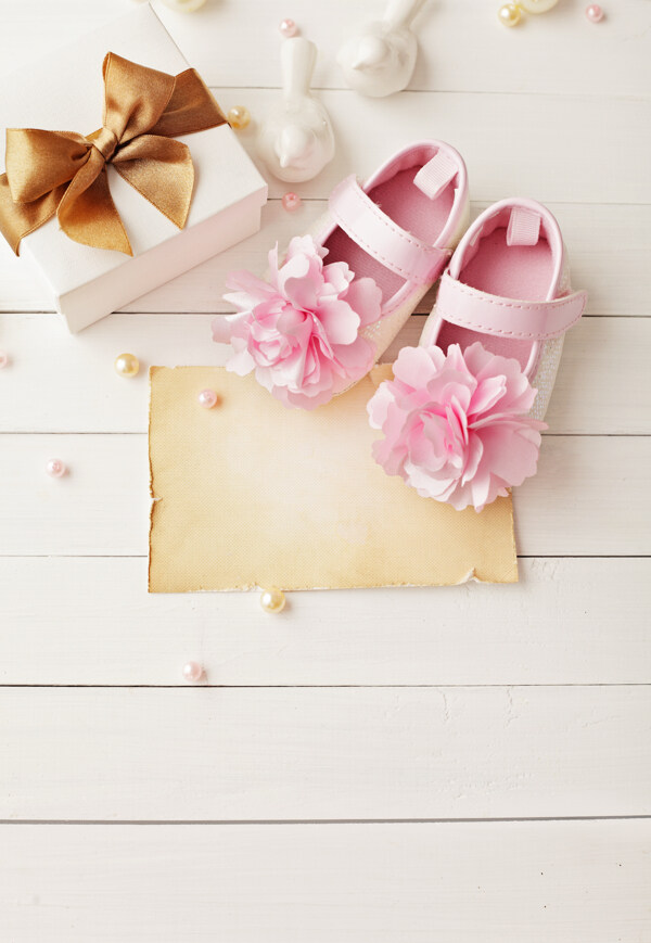 花朵童鞋图片