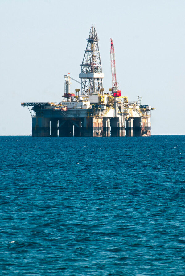海洋石油钻井平台