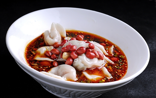 小吃红油水饺图片