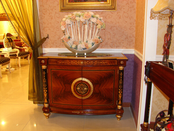 经典欧式家具柜子图片