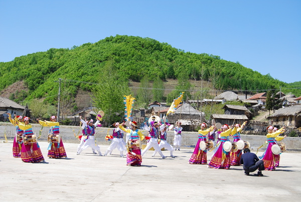 舞蹈象帽舞朝鲜族舞蹈图片