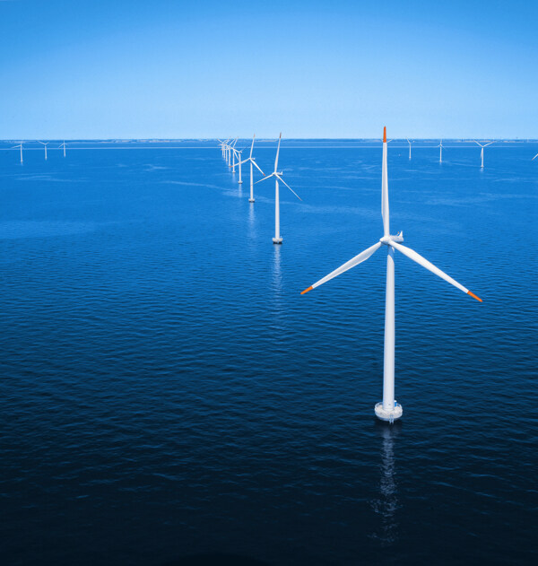 工业生产海上风力发电图片