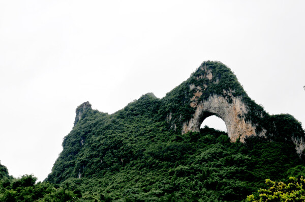 阳朔月亮山风光图片