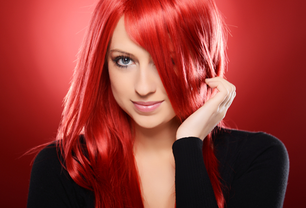 红头发美女图片