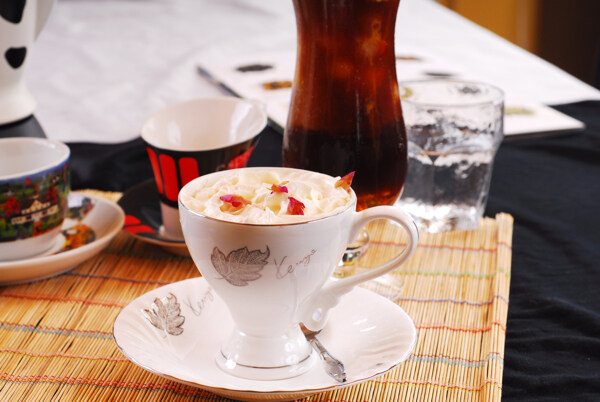 饮料冷饮果汁咖啡豆浆图片