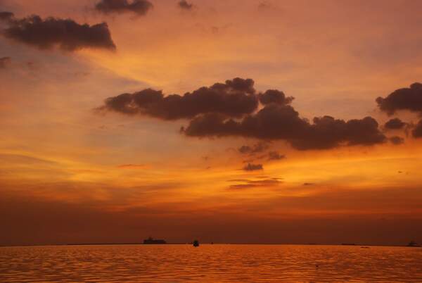 菲律宾马尼拉湾日落海景图片