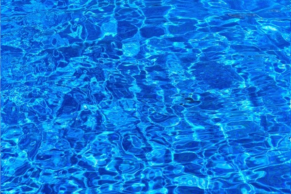 泳池水波纹背景图片