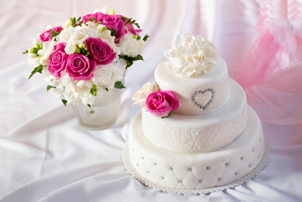 唯美婚礼蛋糕图片