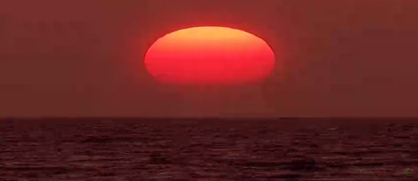 红色日落海边特写标清实拍视频素材