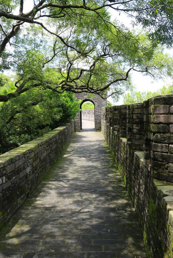 莲花山古城墙