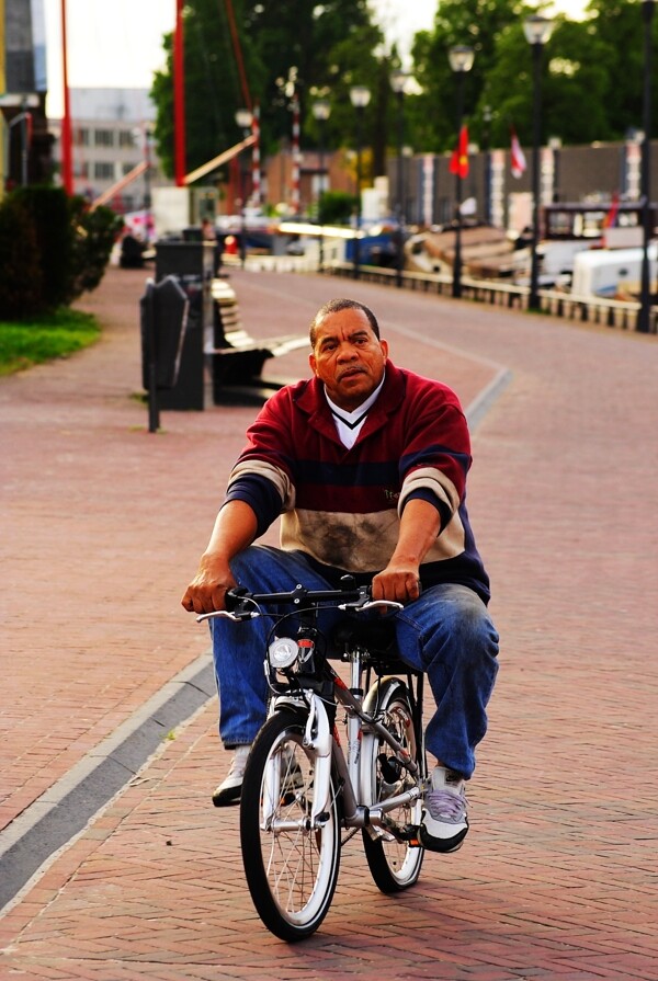 荷兰阿姆斯特丹的骑车人图片