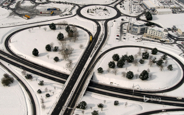 雪天公路图片