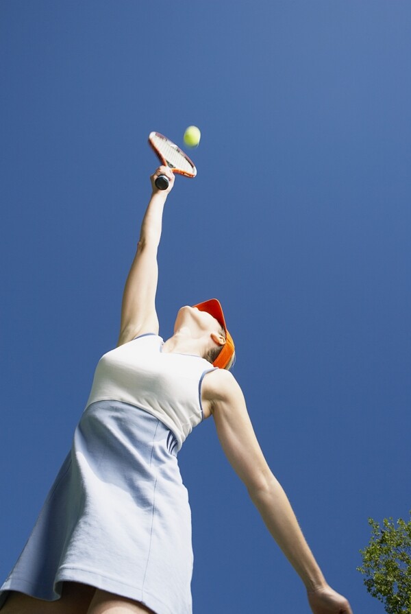 网球运动女性图片