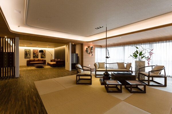 中式时尚客厅浅色地毯室内装修效果图