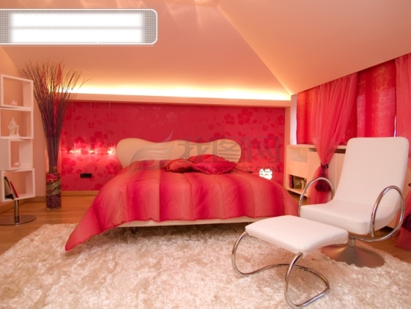 红色调子的房间图片素材