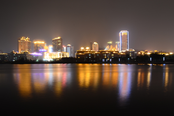 筼筜湖夜景图片