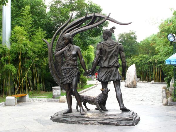 汉阳江滩公园部分雕塑