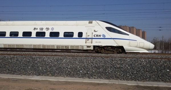 CRH5A型动车组图片