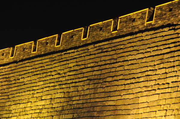 南京城墙夜景图片