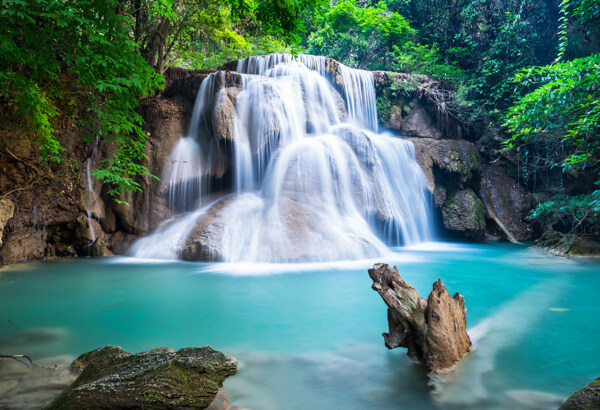 瀑布风光风景图片