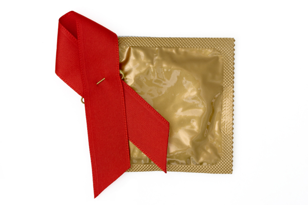 红丝带与避孕套图片
